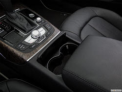 2017 Audi A7 Premium Plus Cup holders Gray