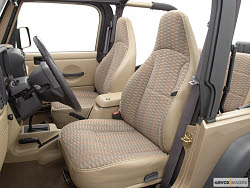 2000 Jeep Wrangler Sport, Front seats interior, Beige